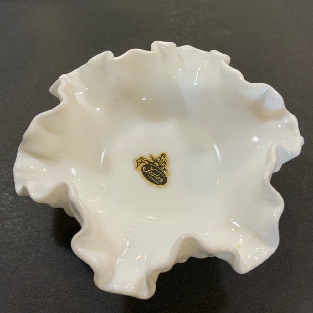 Fenton Candy Dish Milk Glass Hobnail Ruffle Edge Original Sticker #25